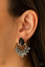 Load image into Gallery viewer, Crystal Canopy - Black